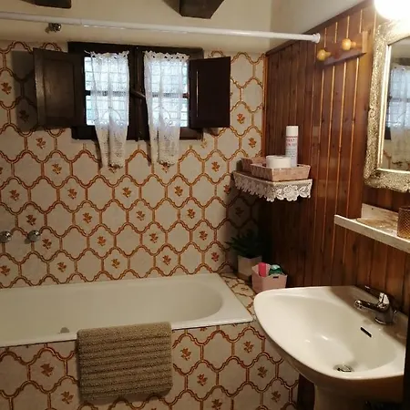 Casale I Due Cipressi Cortona